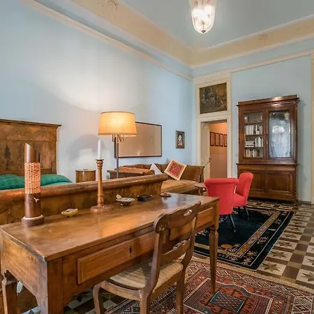 Prestigioso, Sotto Al Castello Di