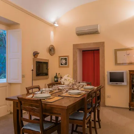 アパート Prestigioso, Sotto Al Castello Di *